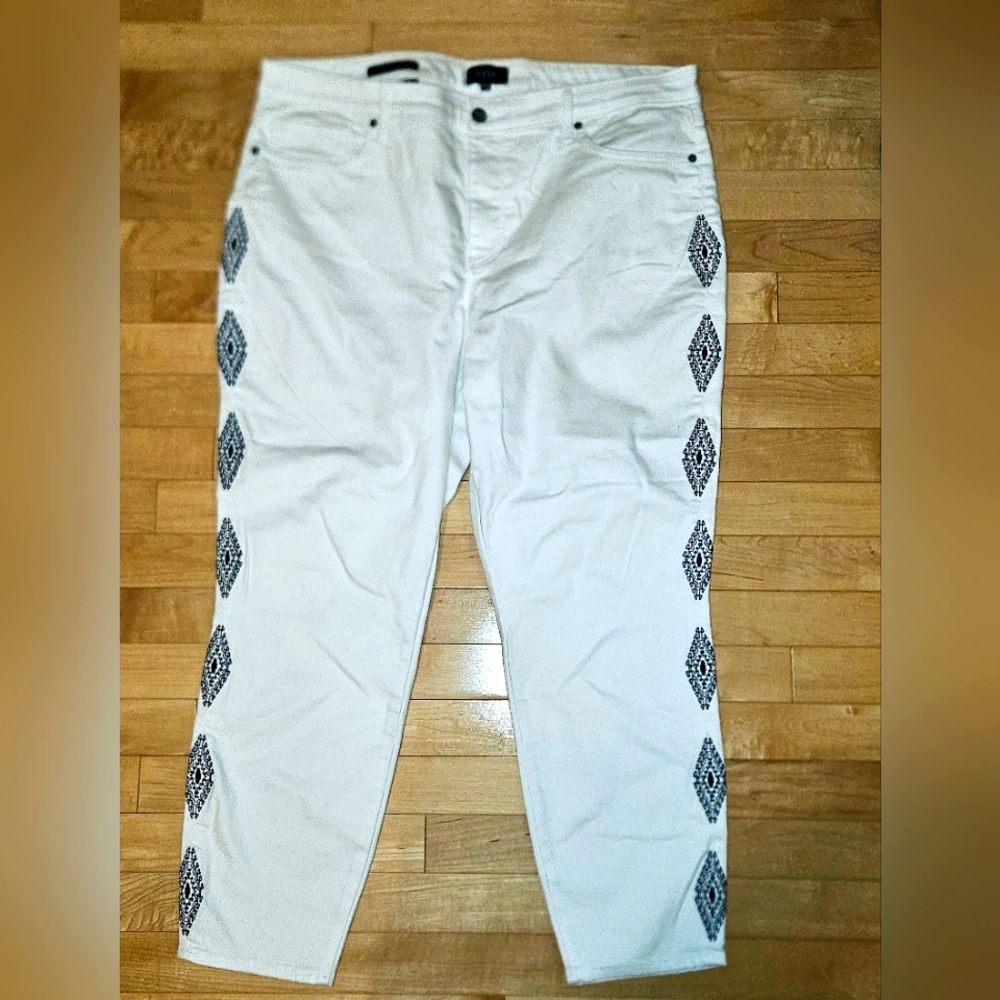 NYDJ Ami Skinny ankle jeans - white with navy detail
